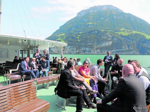 es vins servis à bord venaient des rives du lac ­Léman, La Cave du Vallon de Stéphane Schmidt à Lavigny.